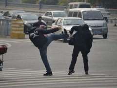 梦见别人打我