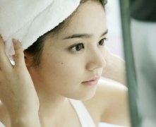 灵犀脸上的痣图解课堂:女人嘴角有痣代表什么