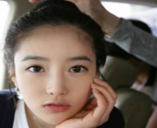 灵犀脸上的痣图解课堂:人中有痣痣相详解