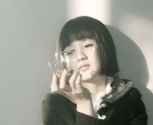 灵犀看相识人课堂:耳朵看相之常见的十种女性耳相