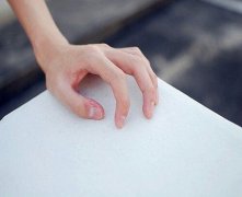 灵犀掌纹图解课堂:什么手掌的人注定大富大贵