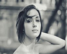 灵犀脸上的痣图解课堂:女人鼻子上长痣说明着什么
