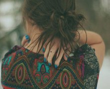 灵犀痣的位置与命运课堂:女人手掌有痣代表什么