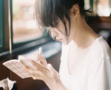 灵犀看相识人课堂:寡妇相的特征