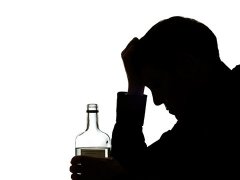 灵犀看相识人课堂:什么面相的人一生一事无成