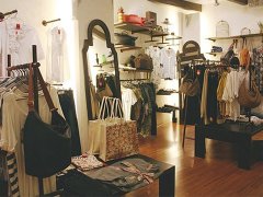 灵犀店铺风水课堂:服装店镜子的摆放风水