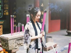 灵犀佛像摆放:来月经可以拜菩萨吗