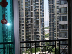 灵犀阳台风水:阳台正对两楼中间好不好