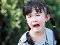 梦见小女孩哭