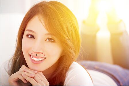 灵犀面相课堂:人中有痣代表什么?好不好?