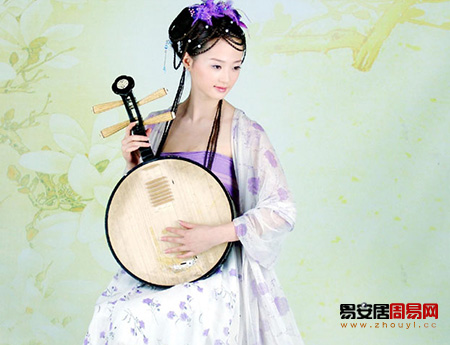 坐姿端庄、神气清