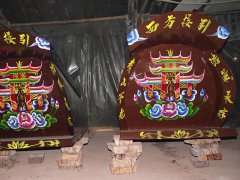 梦见抬棺材