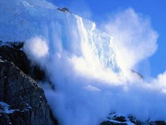 梦见雪崩