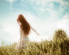 灵犀名字大全:简约不简单的女生网名有哪些——做你的小女人