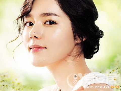 小俏鼻<a href=/topics/101/ target=_blank class=infotextkey><a href=/topics/mianxiangtu/ target=_blank class=infotextkey>面相图</a></a>解