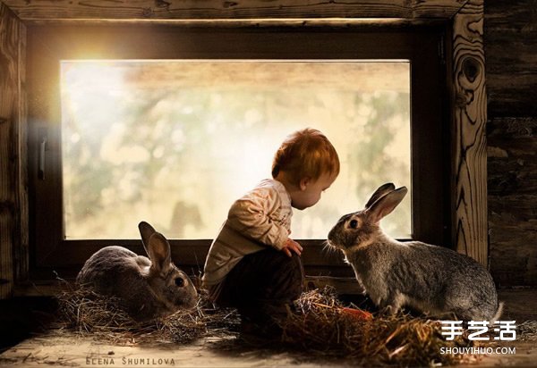可爱小男孩跟动物们的温馨摄影作品欣赏