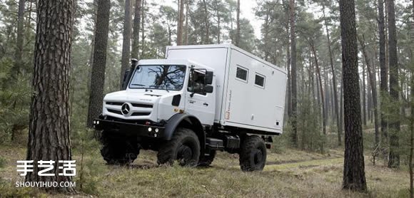 荷兰 Bliss Mobil 军用级货柜露营车设计