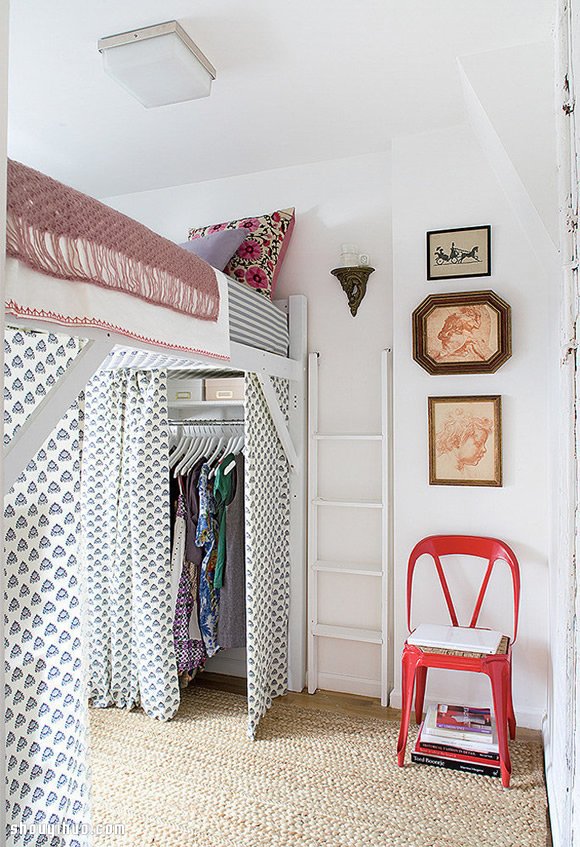 小房间也适用：创意技巧扩大服饰储物空间