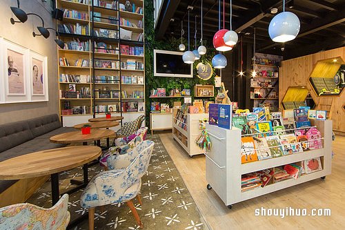 奇幻风味复合式书店 静谧有活力的购书空间