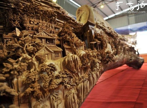 世界上最长的手工木雕