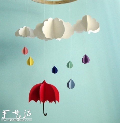 可爱云朵和雨滴的剪纸方法