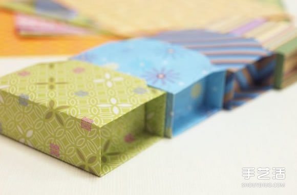 简单折纸礼物盒图解 长方形礼品盒的折法