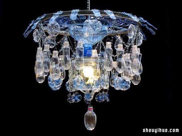 废塑料瓶取代玻璃 回收再利用DIY水晶吊灯