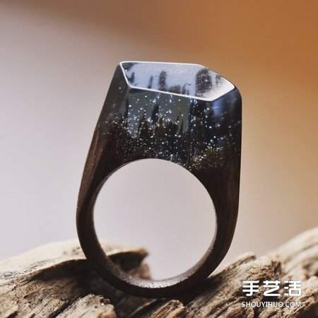 指间装进宇宙 超美的纯手工树脂木戒指图片