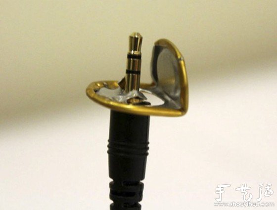 快门线手工DIY：2.5mm音频线+汽水罐拉环