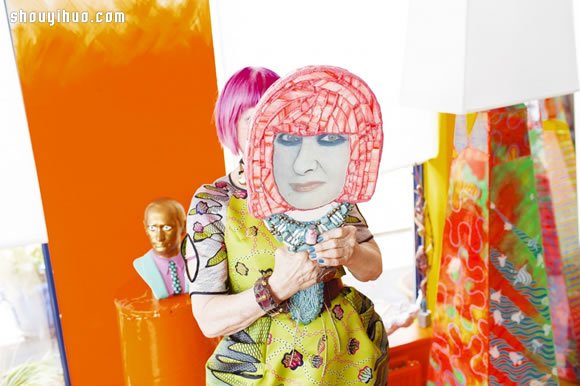 时尚界不朽传奇大师 ZANDRA RHODES