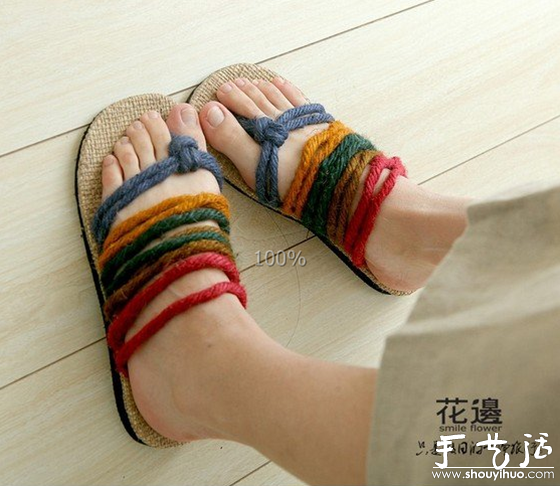 麻绳和布鞋底DIY的彩虹拖鞋