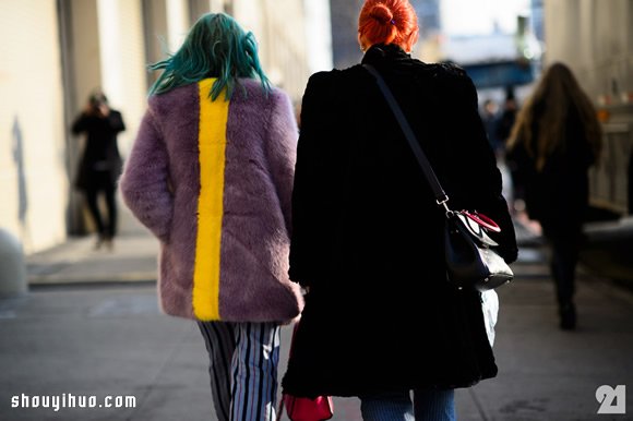 纽约时装周街拍 冬日时尚人女性御寒穿搭