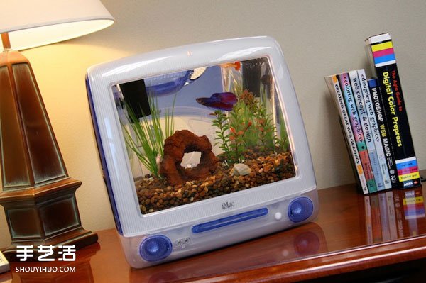 iMac电脑改造水族箱的创意 环保又超级好看！