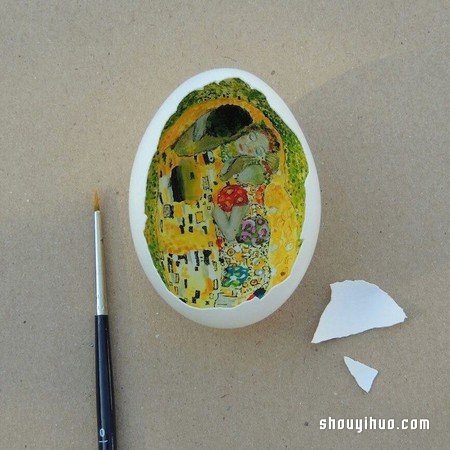 世界名画从蛋壳里孵出...小心点！别弄碎它