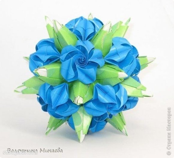 美轮美奂的手工折纸花球作品欣赏(一)