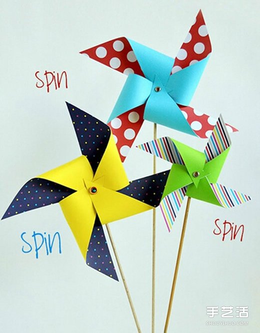 手工折纸风车图解教程 简单幼儿风车制作过程