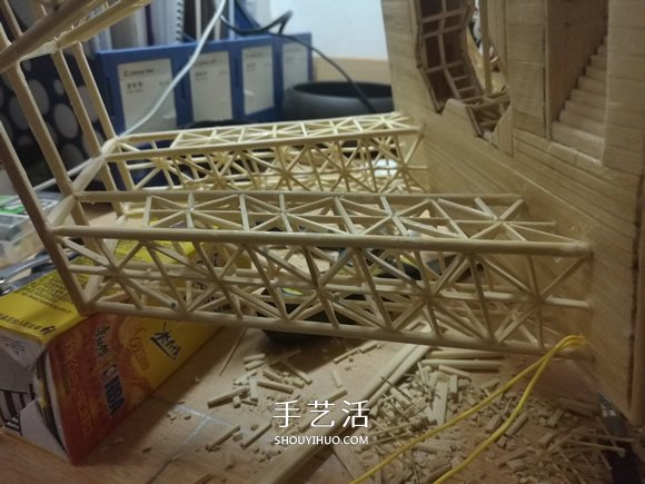 竹签手工制作埃菲尔铁塔模型的详细图解教程