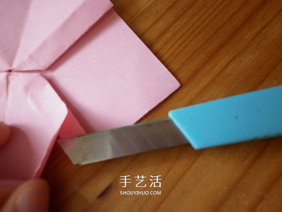 简单易学的折纸蝴蝶结 正方形纸折蝴蝶结折法