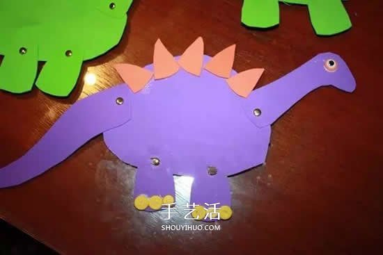 卡纸做恐龙玩具的方法 全身关节都可以活动