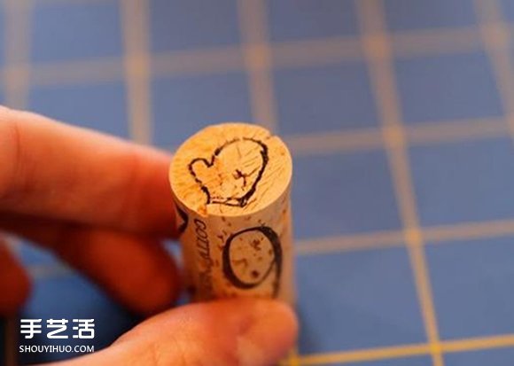 红酒瓶塞制作印章的方法 软木塞图章DIY教程