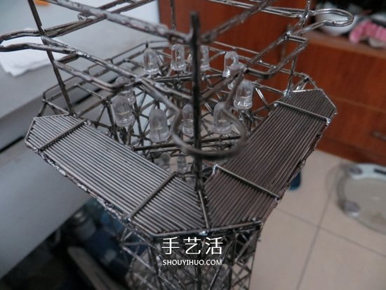 大头针制作埃菲尔铁塔 金属版埃菲尔铁塔模型DIY
