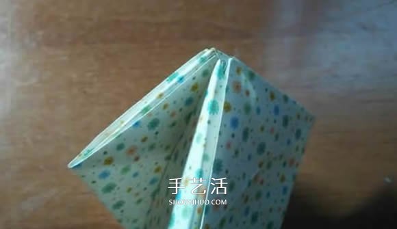 好玩魔术盒的折法图解 可收缩盒子的折法步骤