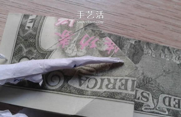 花心天使心的折法图解 好看美元折纸爱心教程