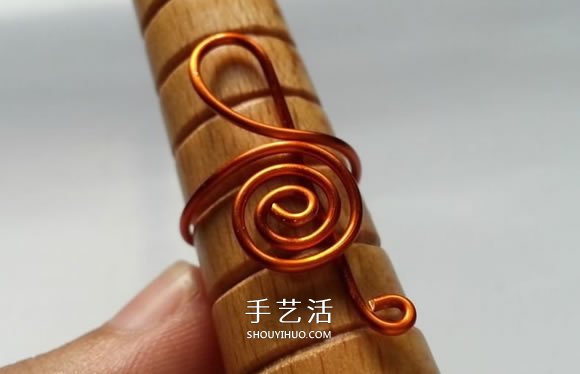 金属丝制作高音符戒指 自制优雅戒指的方法