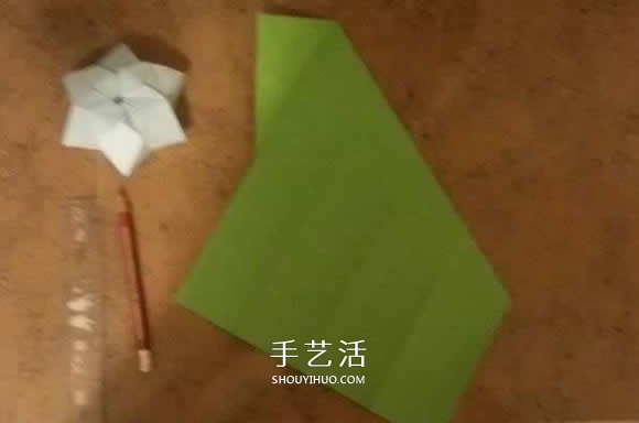 漂亮纸花的折法 手工折纸六角星花的步骤图解