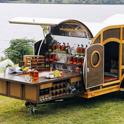 露营车概念移动酒吧设计 随时户外开PARTY