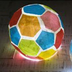 创意足球灯笼的做法图解 自制足球样式灯饰教程