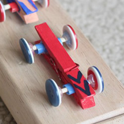 幼儿园小汽车制作方法 木夹子制作玩具小车