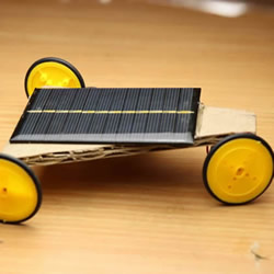 简单自制太阳能小车制作方法过程