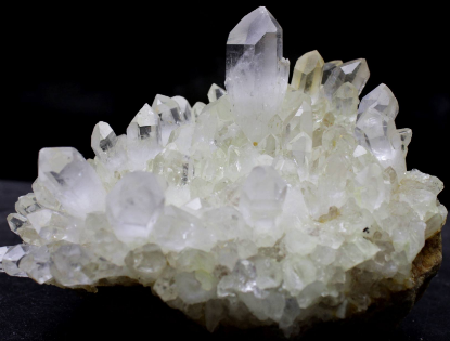 【水晶百科】天然水晶是怎么形成的